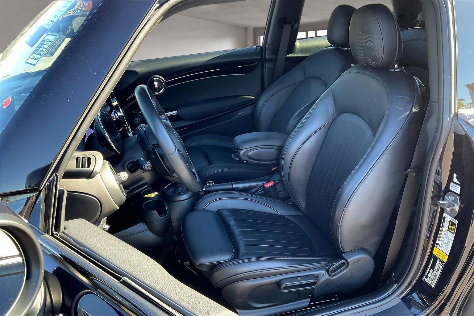 Used 2023 MINI Cooper S image 21