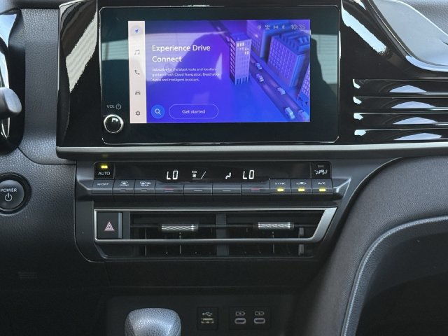 Used 2025 Toyota Camry LE FWD image 17