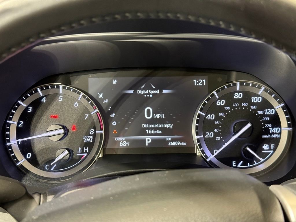 Used 2022 Toyota Highlander XLE image 28