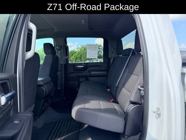 Certified 2025 Chevrolet Silverado 2500 Custom w/ Custom Value Package AWD/4WD image 9