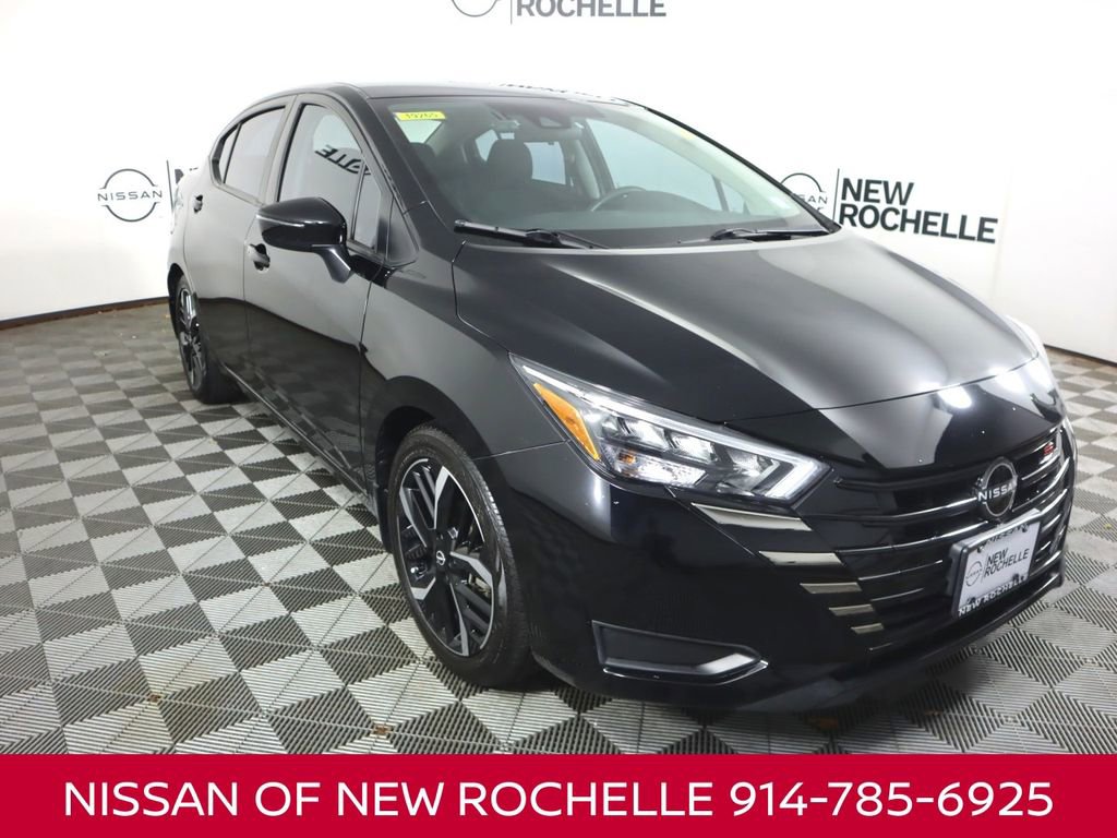 Certified 2023 Nissan Versa SR w/ Trunk Package