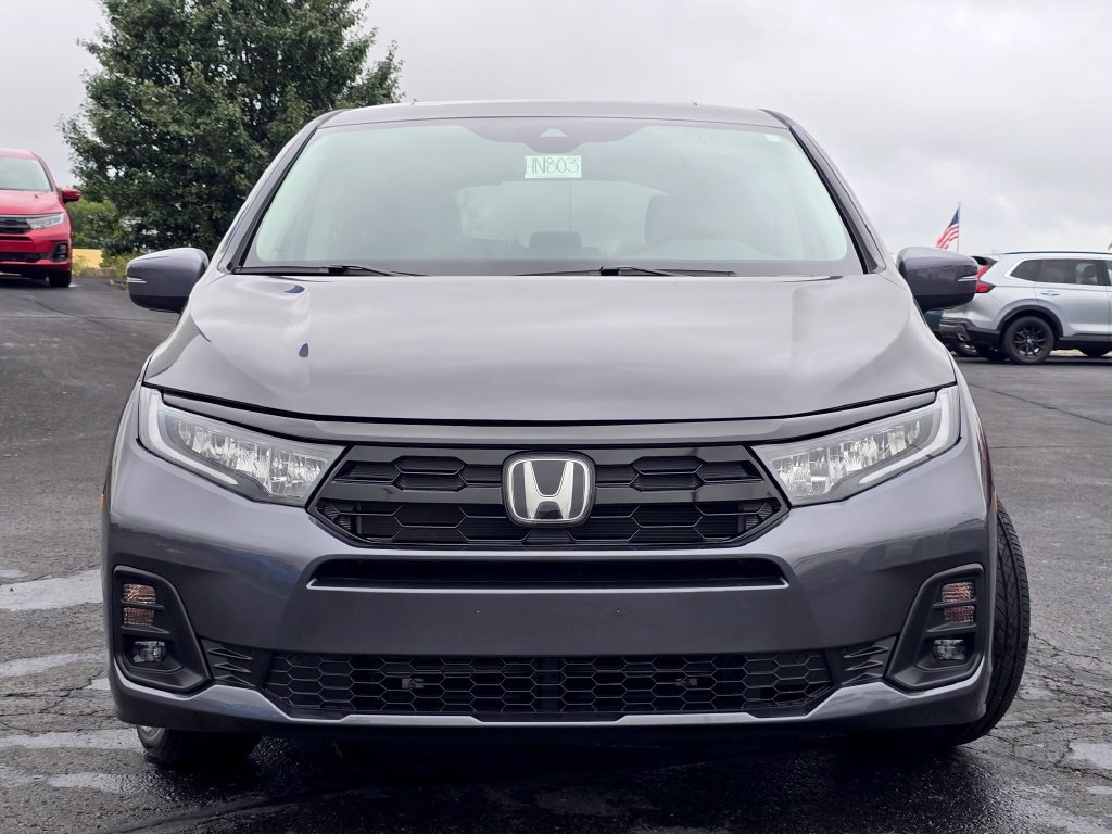 New 2027 Honda Odyssey Touring image 3