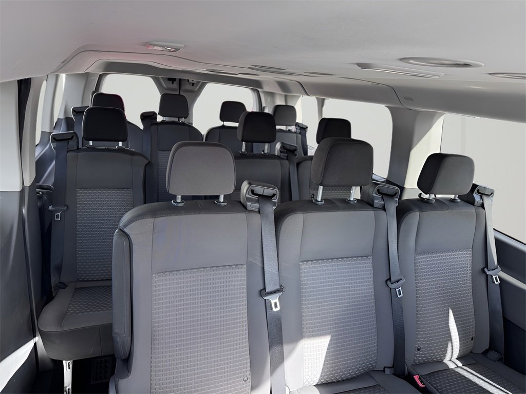 Used 2023 Ford Transit 350 XLT image 18