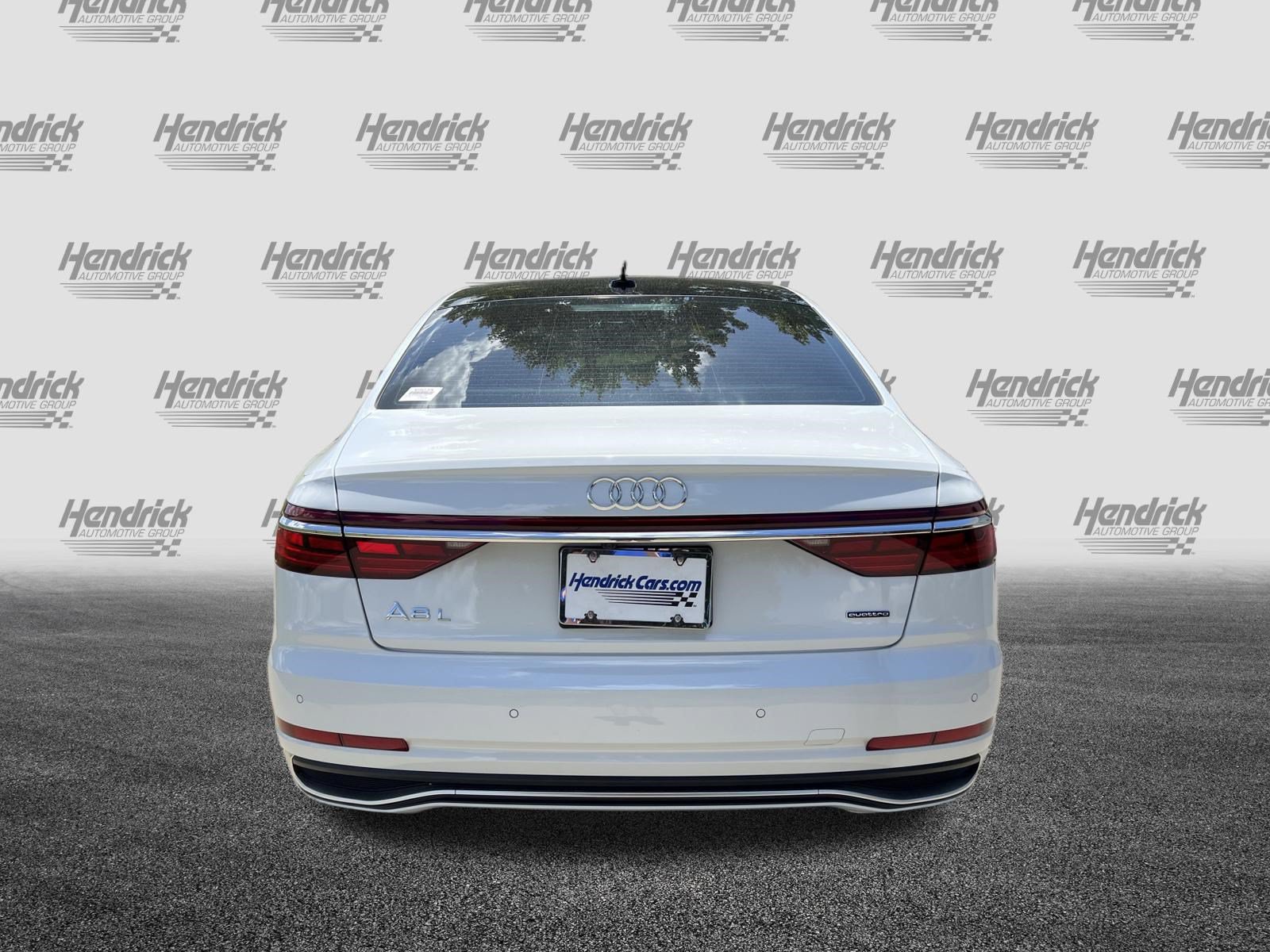 Used 2025 Audi A8 L 3.0T w/ Executive Package AWD/4WD image 9