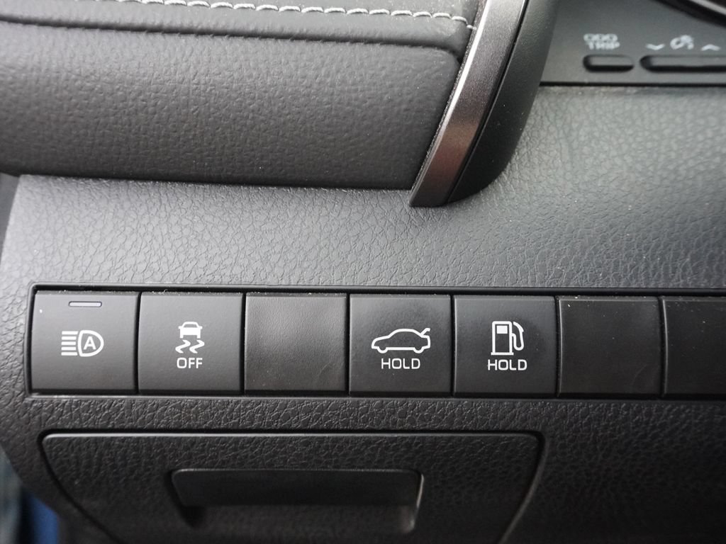 Used 2024 Toyota Camry SE FWD image 32