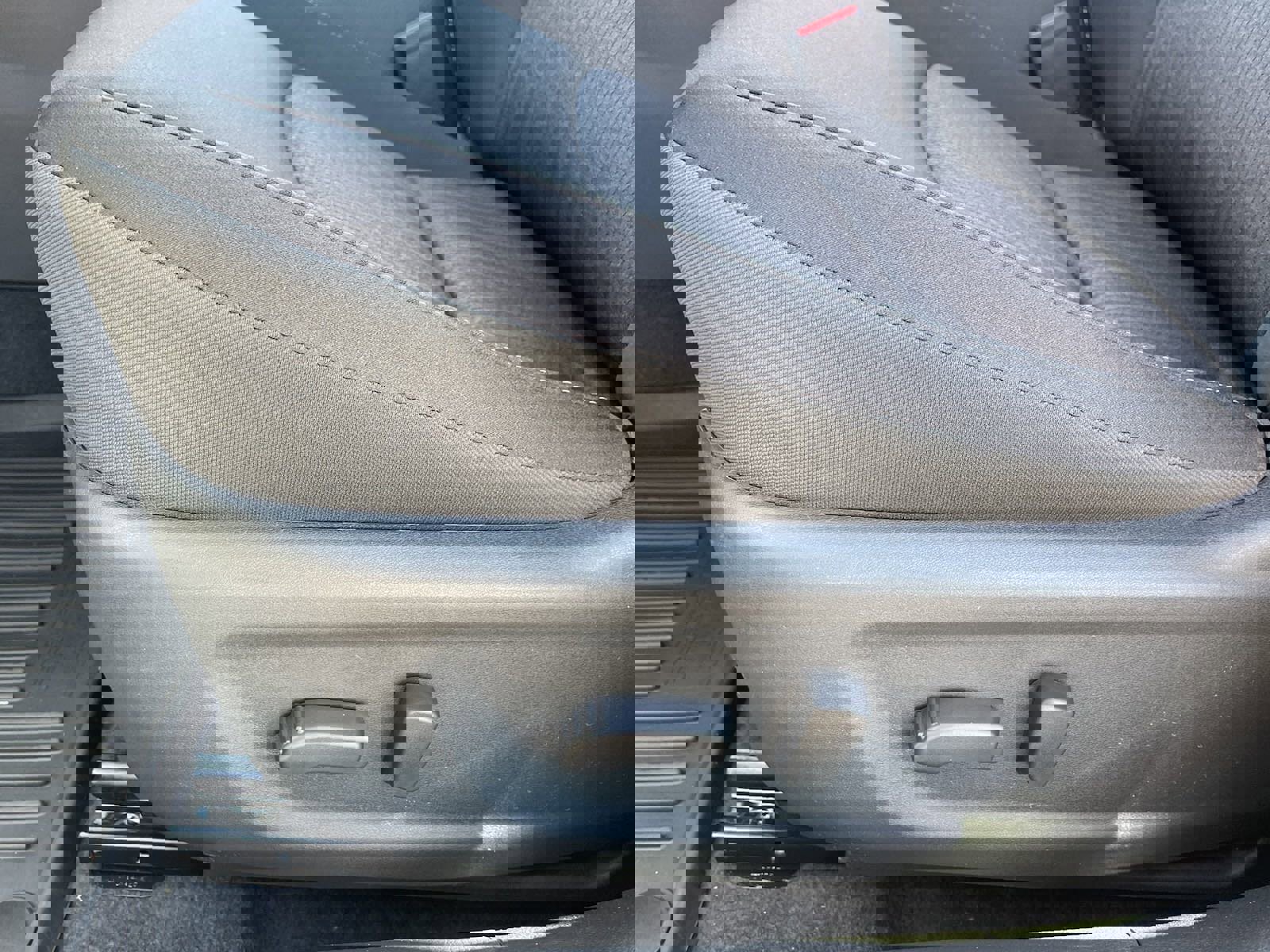 New 2025 Nissan Altima 2.5 SV image 15