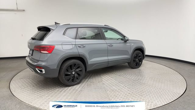 Certified 2024 Volkswagen Taos SEL AWD/4WD video 2