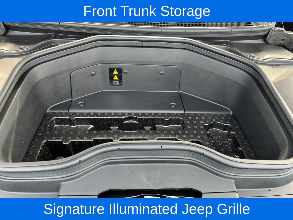 New 2025 Jeep Wagoneer S Launch Edition image 3