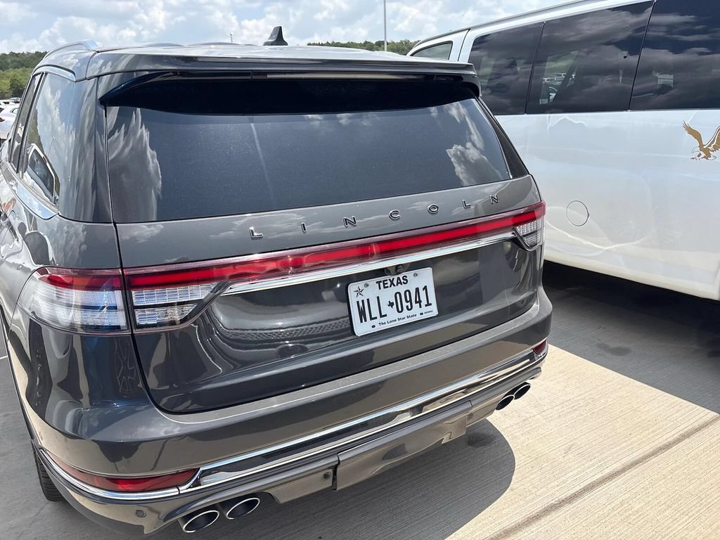 Used 2020 Lincoln Aviator Black Label w/ Dynamic Handling Package AWD/4WD image 4