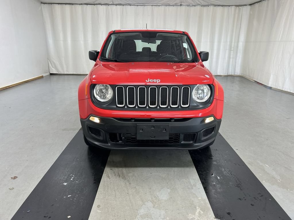 Used 2018 Jeep Renegade Sport w/ Power & Air Group AWD/4WD image 3