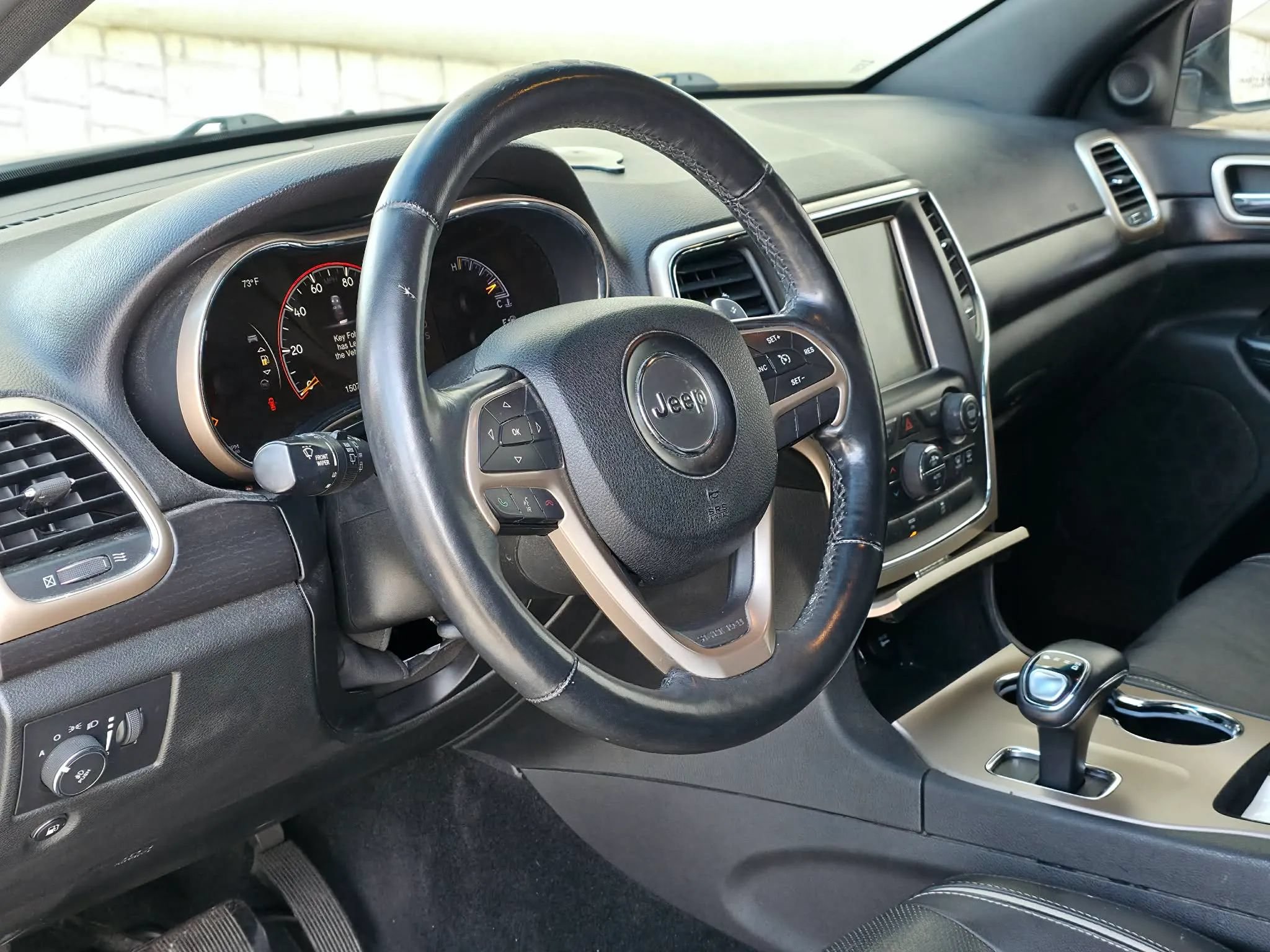 Used 2014 Jeep Grand Cherokee Laredo w/ Security & Convenience Group AWD/4WD image 10