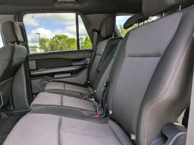 Used 2020 Ford Expedition XLT image 14