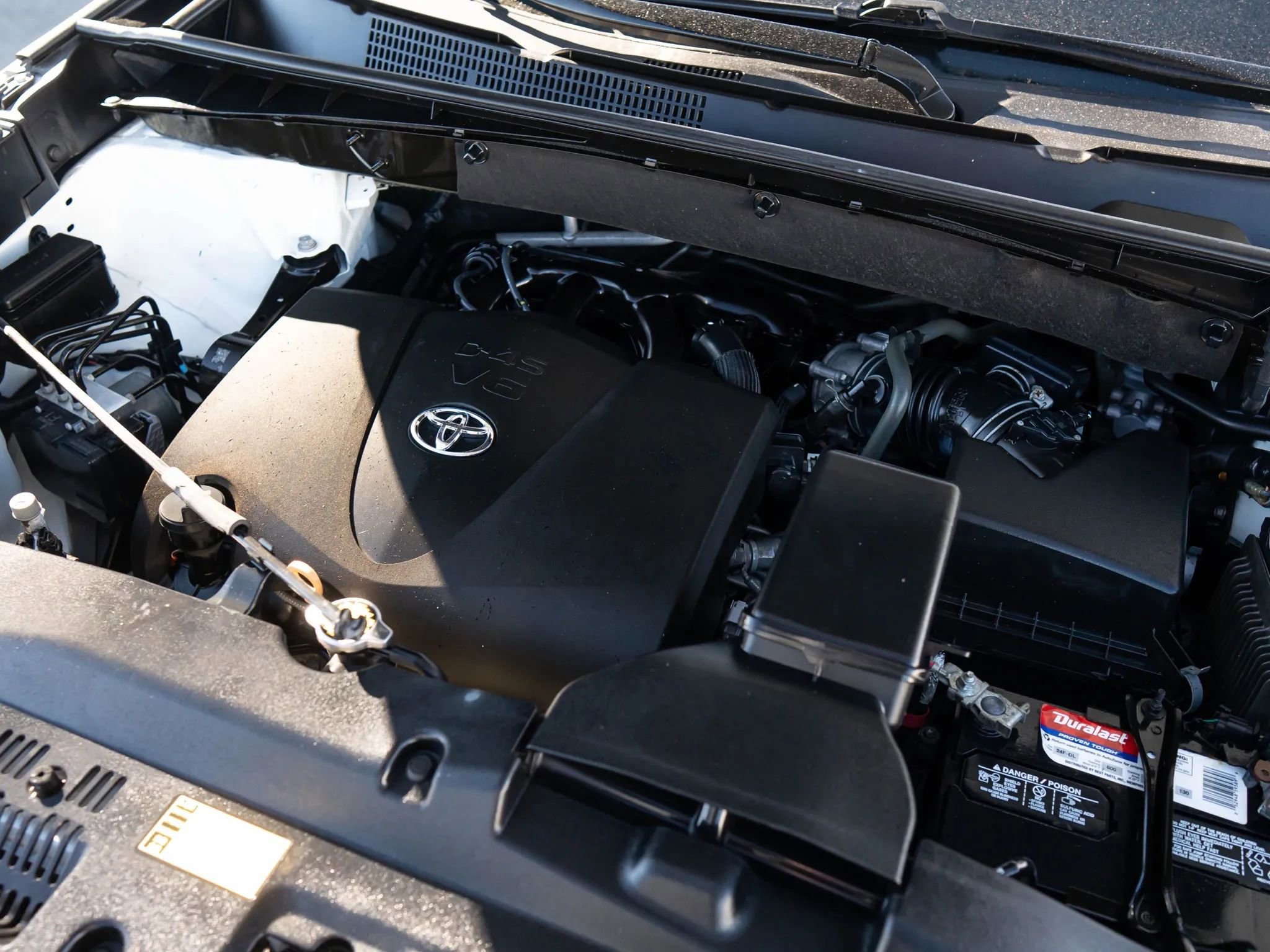 Used 2017 Toyota Highlander Limited image 48