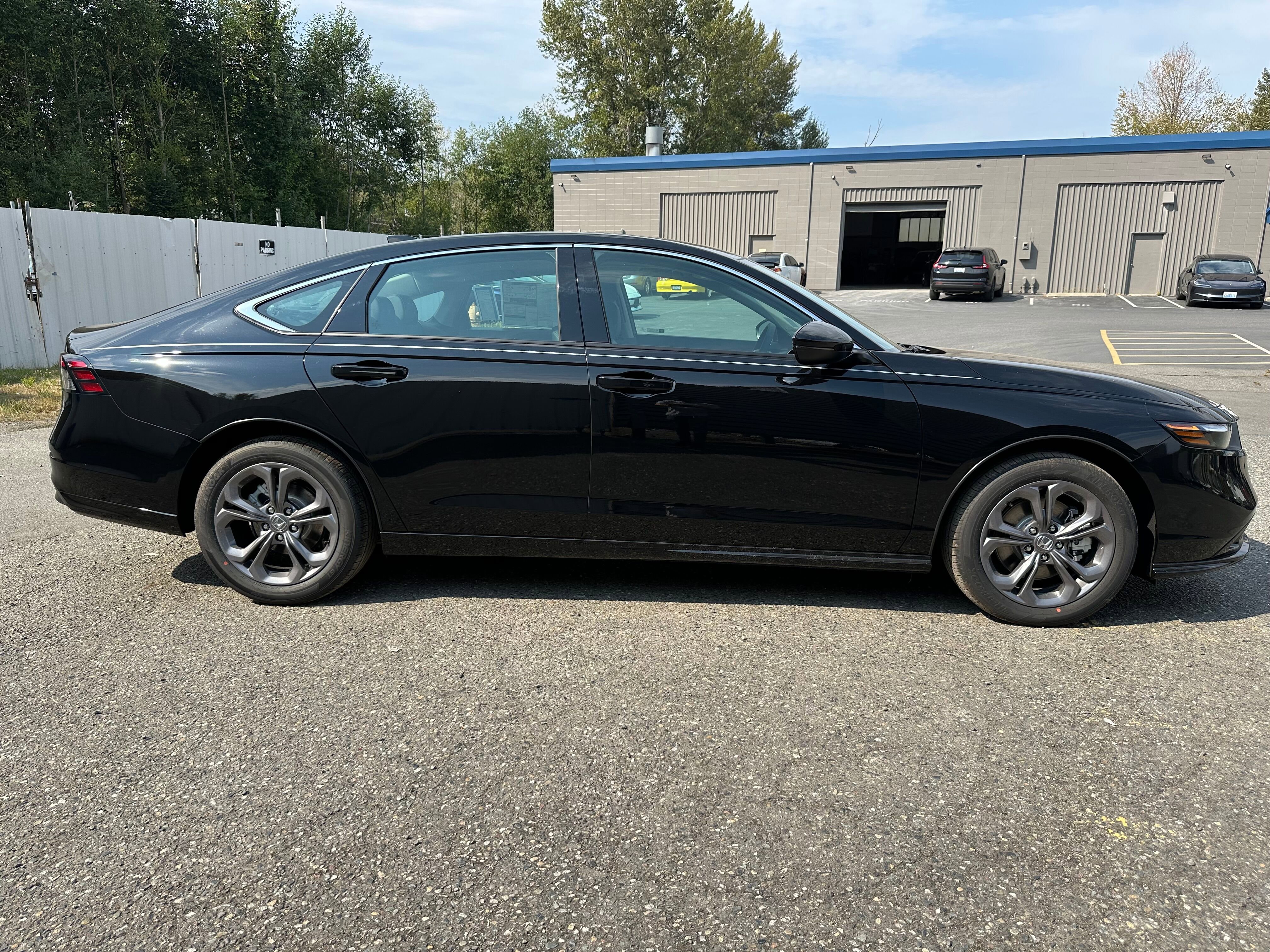 New 2025 Honda Accord EX-L image 8