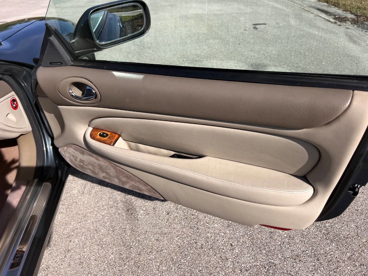 Used 2001 Jaguar XK8 Convertible image 11