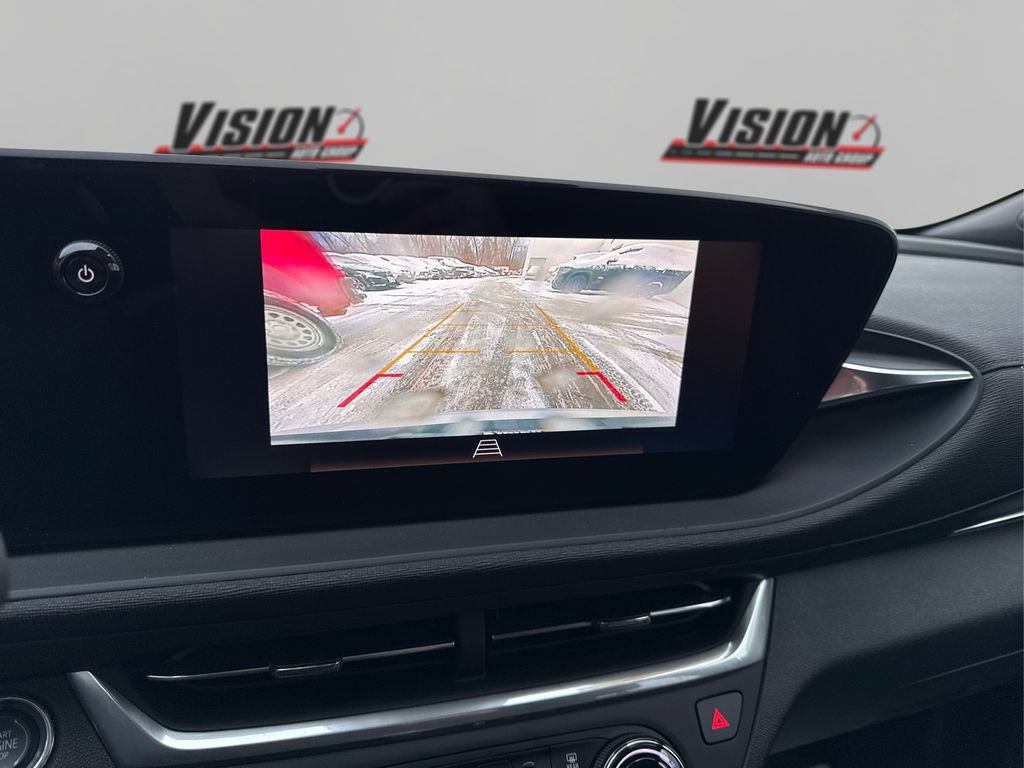 Used 2024 Buick Envista Preferred image 28