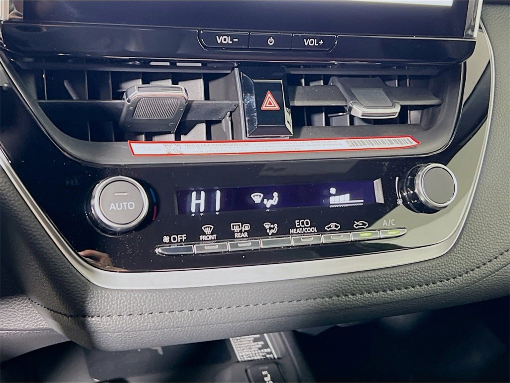 Certified 2025 Toyota Corolla XSE image 15