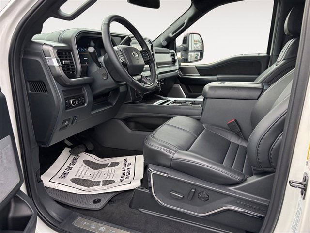 New 2026 Ford F250 Platinum w/ Tremor Off-Road Package image 9