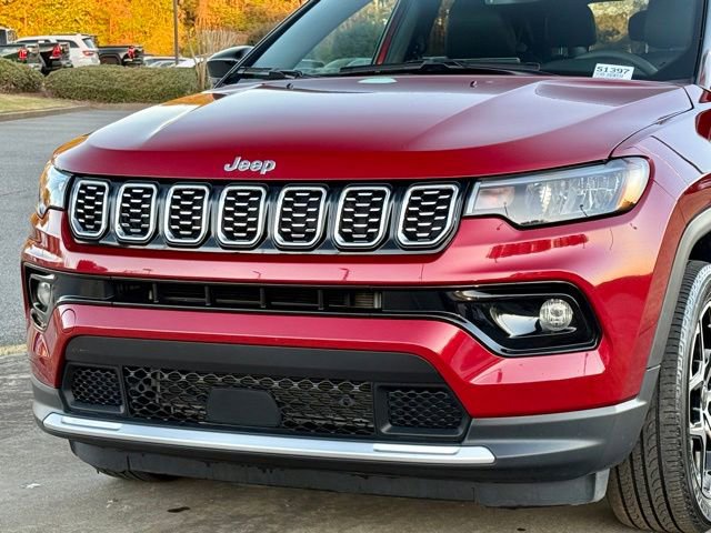 Used 2025 Jeep Compass Limited image 10