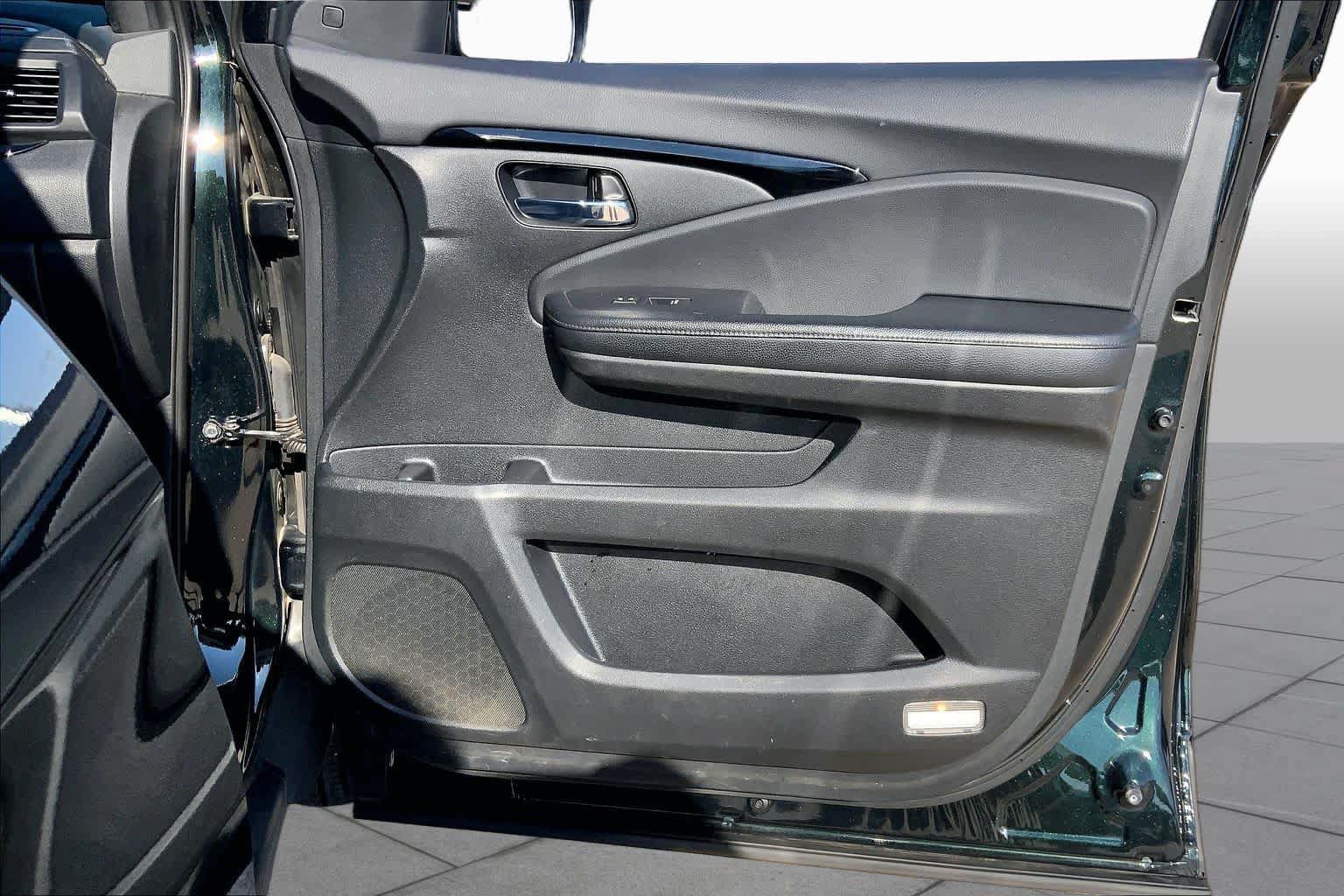Used 2019 Honda Passport Touring image 20