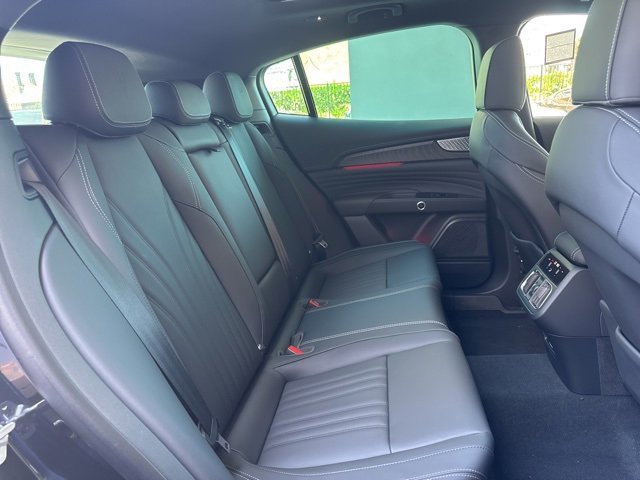 New 2025 Maserati Grecale Modena image 18