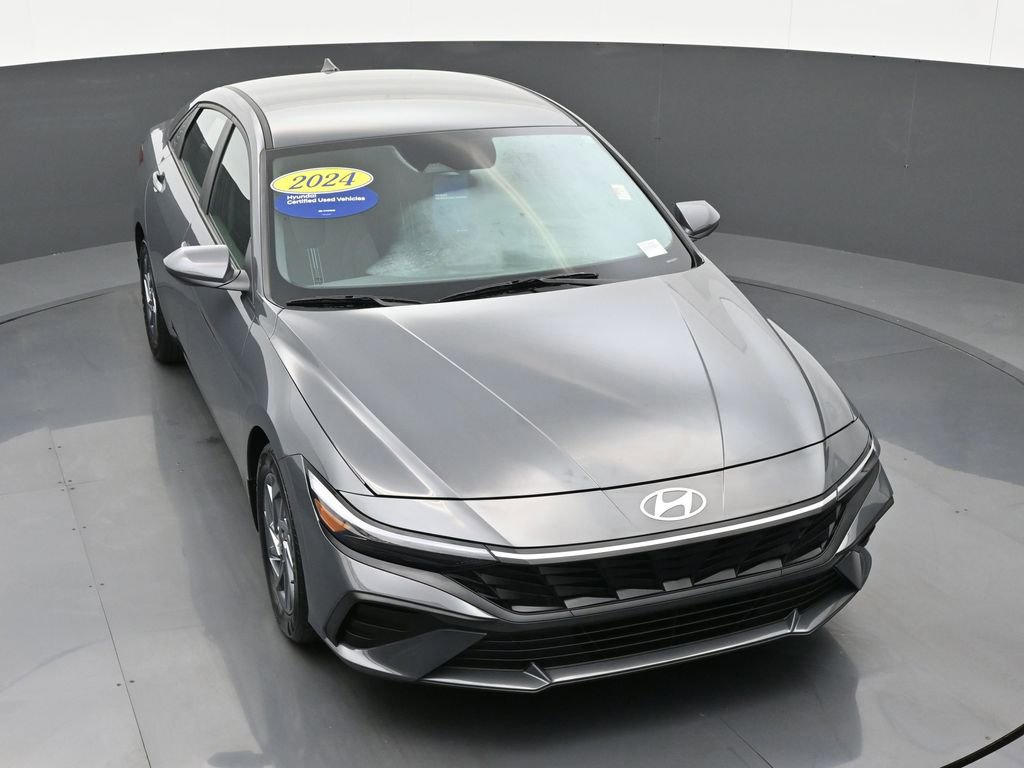Certified 2024 Hyundai Elantra SEL FWD image 39