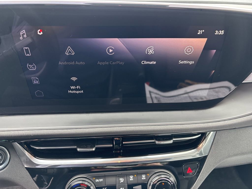 Used 2025 Buick Envista Sport Touring w/ Experience Buick Package image 20