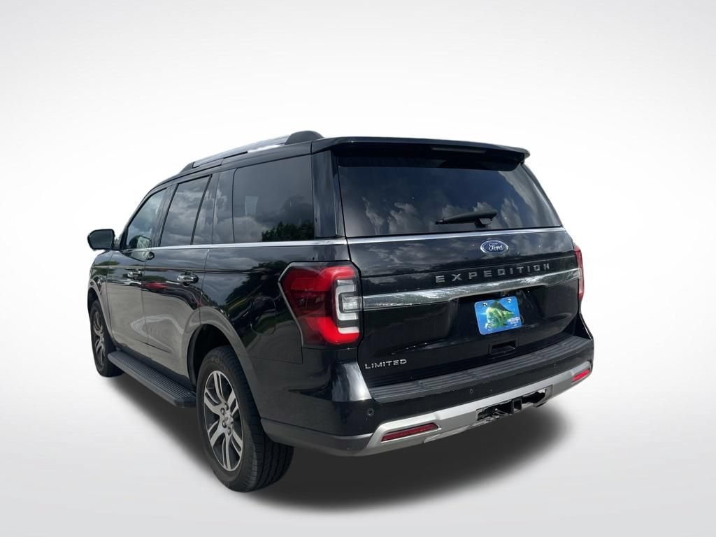 Used 2024 Ford Expedition Limited AWD/4WD image 5