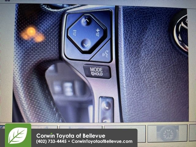 Certified 2023 Toyota Tacoma TRD Off-Road image 40