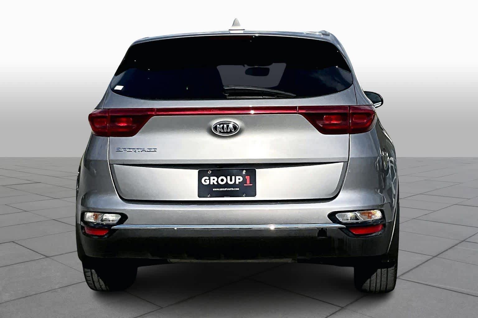Used 2020 Kia Sportage LX AWD/4WD image 8