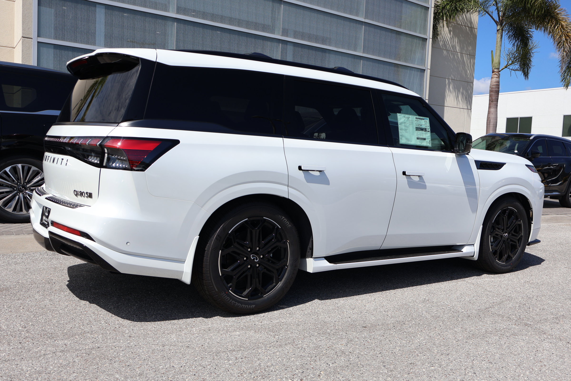 New 2026 INFINITI QX80 4WD image 6