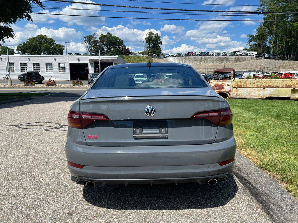 Used 2019 Volkswagen Jetta GLI FWD image 3