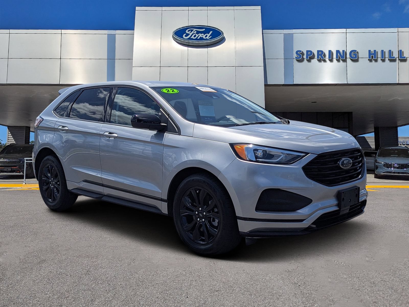 Used 2022 Ford Edge SE w/ Black Appearance Package