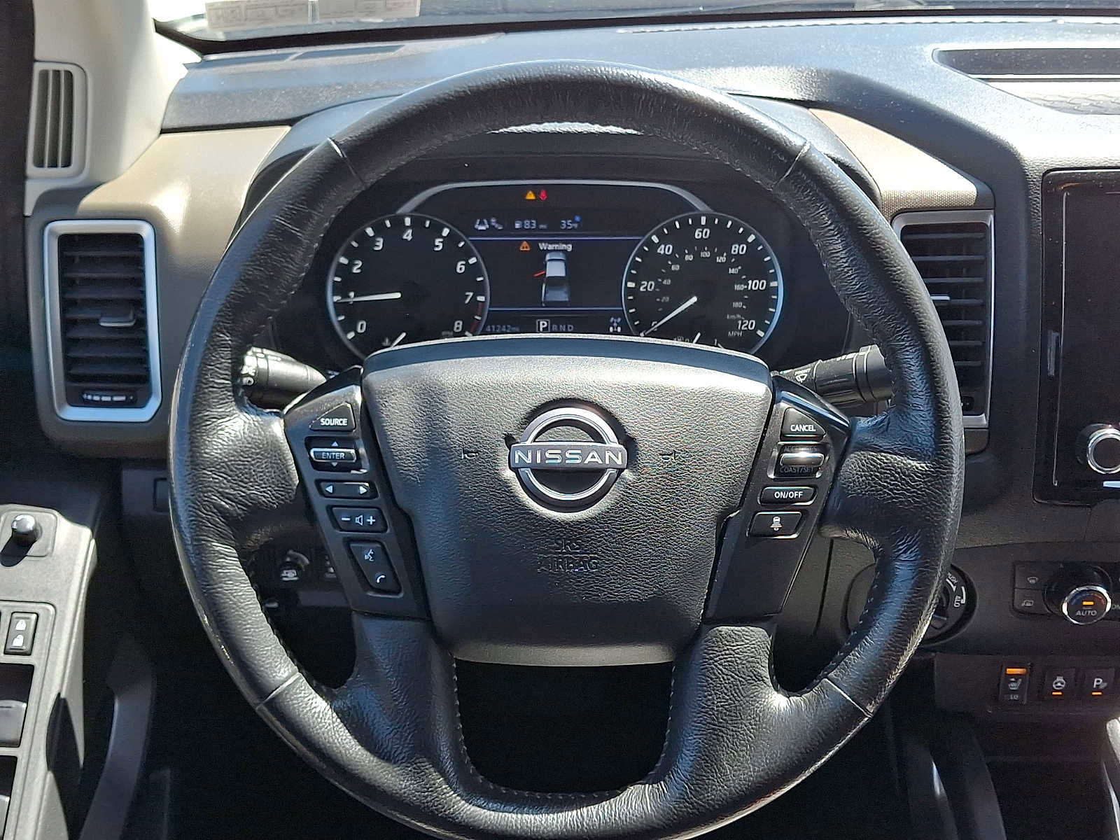 Used 2022 Nissan Frontier SV image 12