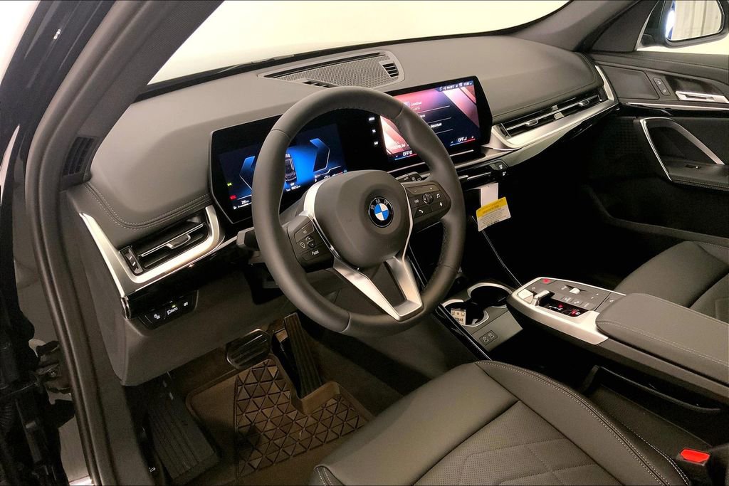 New 2026 BMW X1 xDrive28i w/ Convenience Package image 4