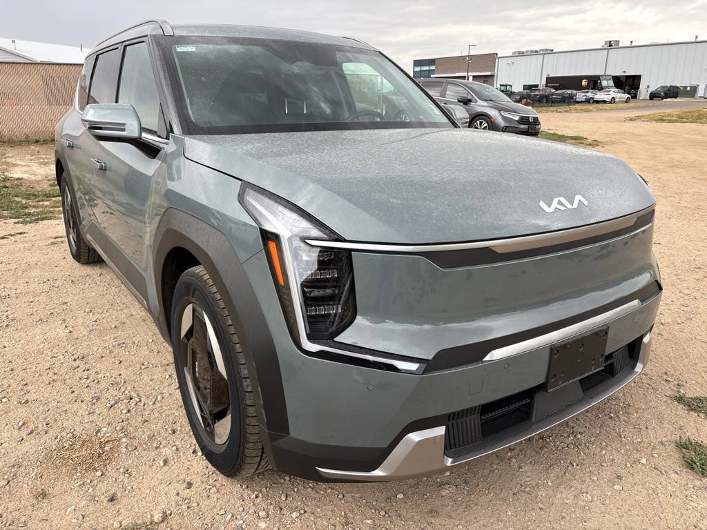 Certified 2024 Kia EV9 Wind AWD/4WD image 7