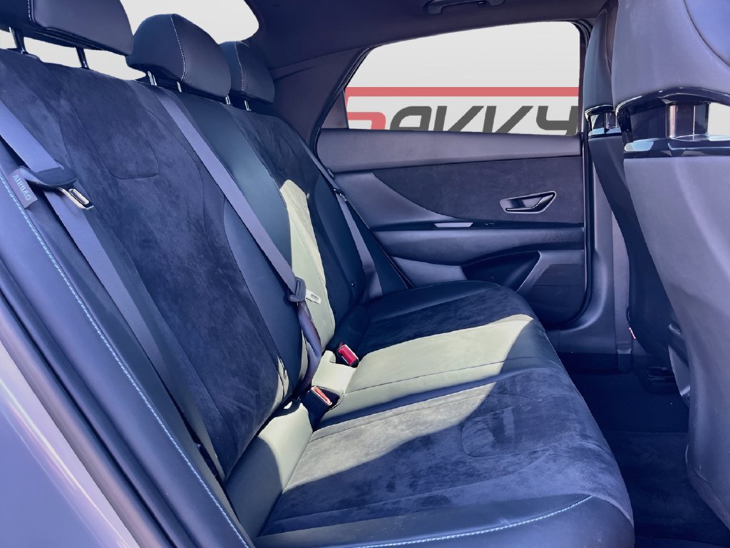 Used 2025 Hyundai Elantra N FWD image 29