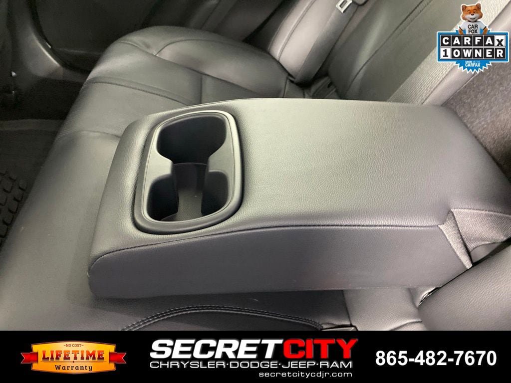 Used 2025 Toyota Camry XSE FWD image 26