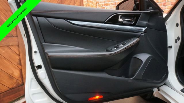 Certified 2020 Nissan Maxima SR w/ Sport Mat Group FWD image 35