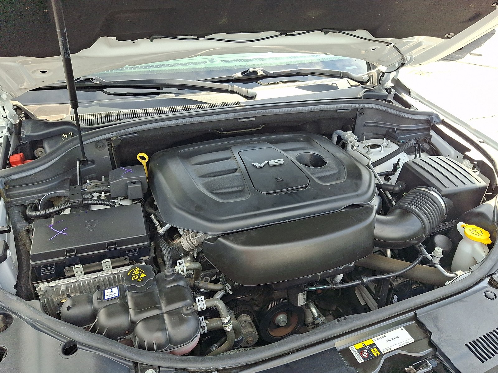 Used 2019 Jeep Grand Cherokee Laredo AWD/4WD image 28