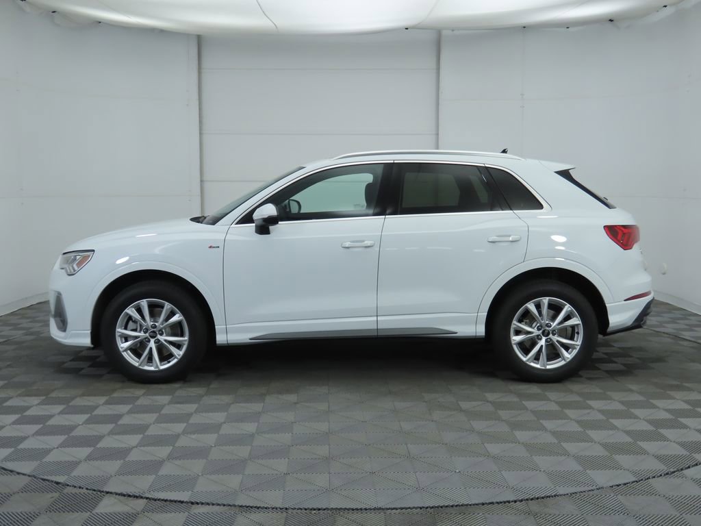 Used 2025 Audi Q3 2.0T Premium w/ Convenience Package image 9