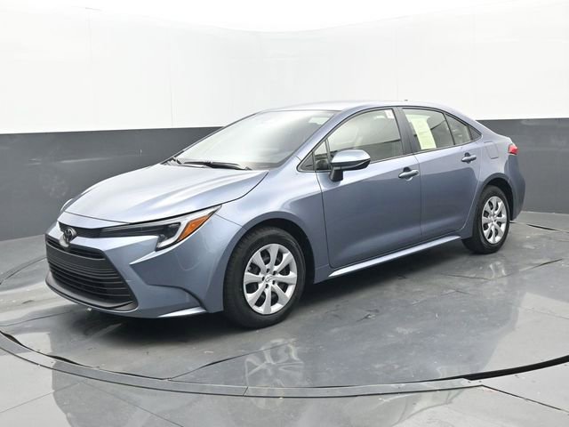 Used 2026 Toyota Corolla LE image 21