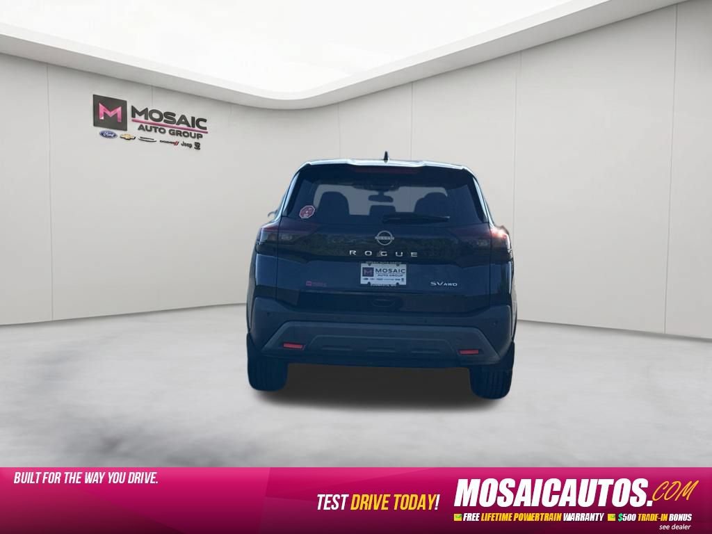 Used 2023 Nissan Rogue SV AWD/4WD image 6