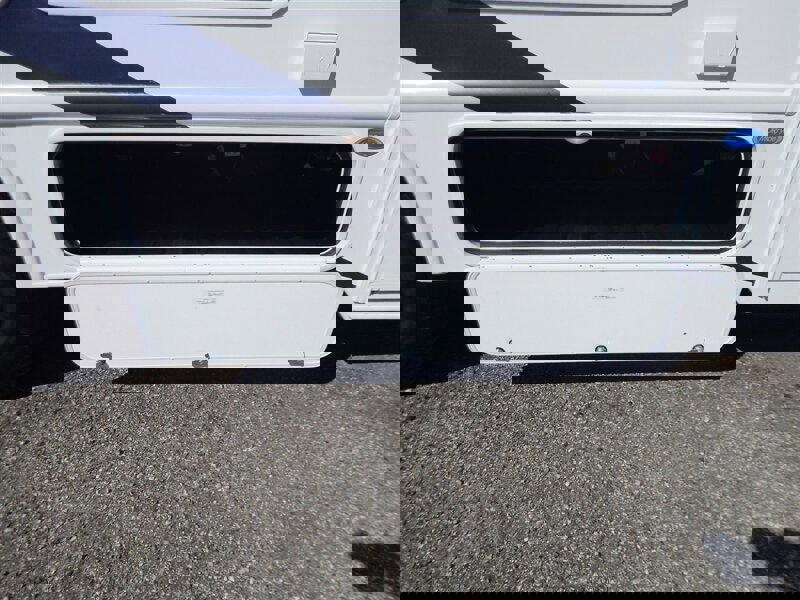 Used 2022 Ford E-450 and Econoline 450 Super Duty w/ Motorhome Prep Package image 14