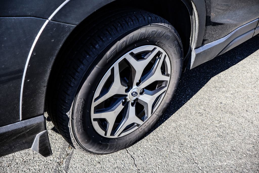 Used 2023 Subaru Forester Premium image 44