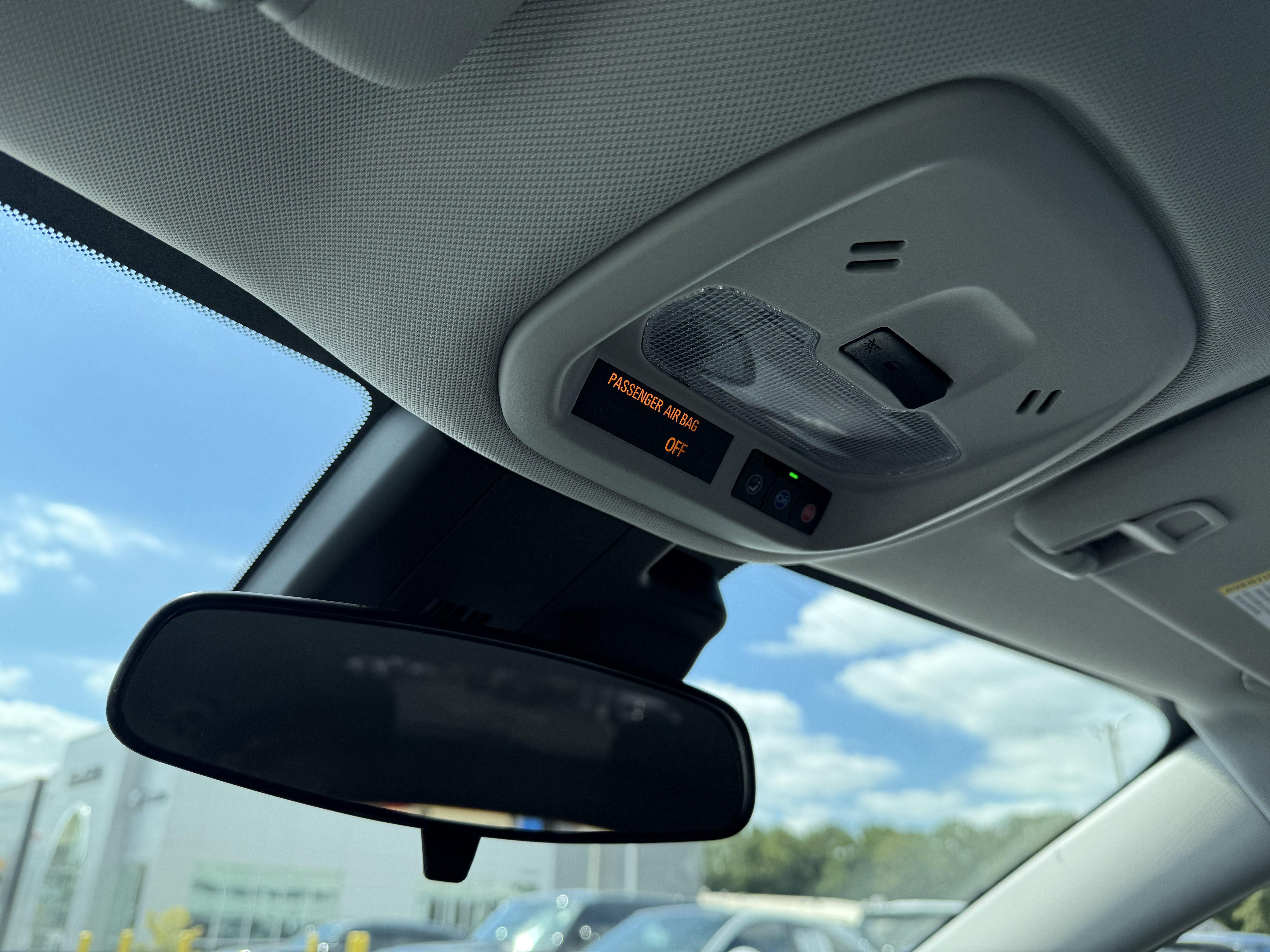 New 2026 Chevrolet Trax LS w/ LS Convenience Package FWD image 28