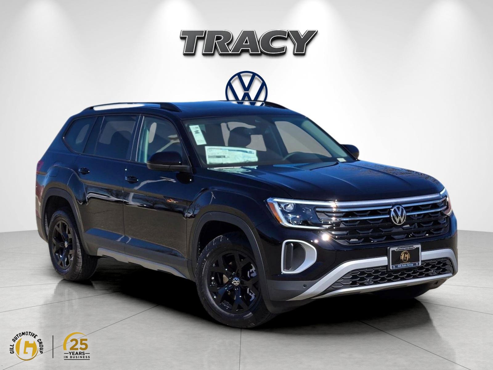 New 2026 Volkswagen Atlas Peak Edition AWD/4WD image 1