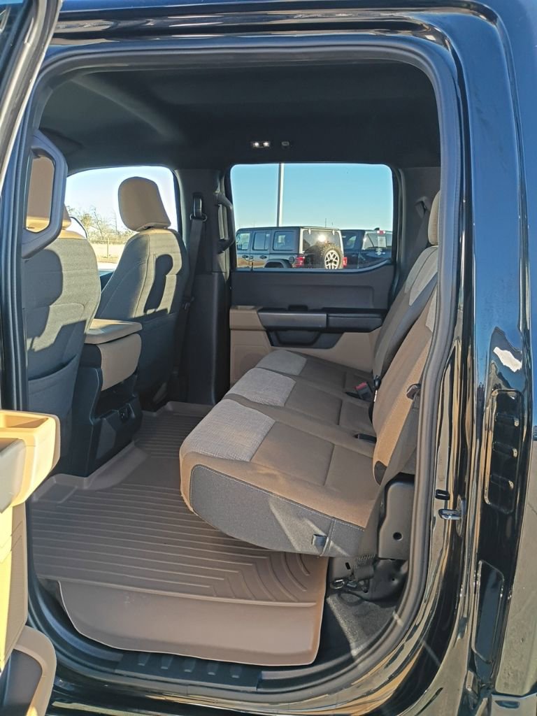 Used 2023 Ford F150 XLT image 9