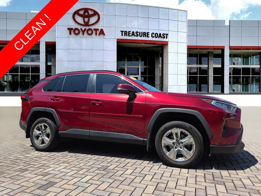 Used 2019 Toyota RAV4 XLE w/ Convenience Package FWD video 1