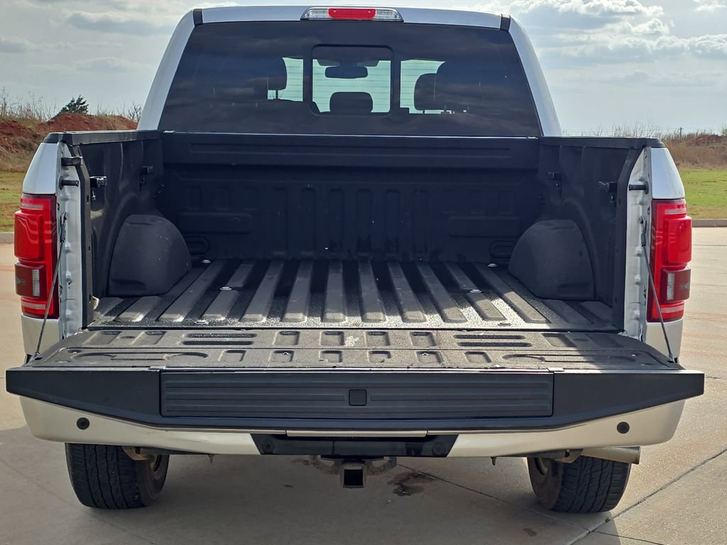 Used 2015 Ford F150 Platinum w/ Equipment Group 701A Luxury image 12